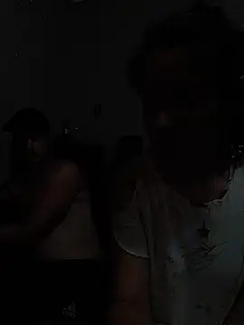 Missmesexycouple69 online show from November 2025 10:21:02 PM