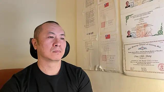 Snapshot of chih515 chatting on December 2024 03:15:01 AM chih515 online show from December 2024 03:15:01 AM