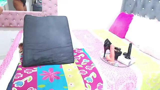 salome ebony online show from November 2025 10:46:01 PM