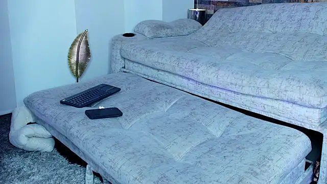 Snapshot of zaiin_diesel chatting on September 2025 10:43:02 AM zaiin diesel online show from September 2025 10:43:02 AM