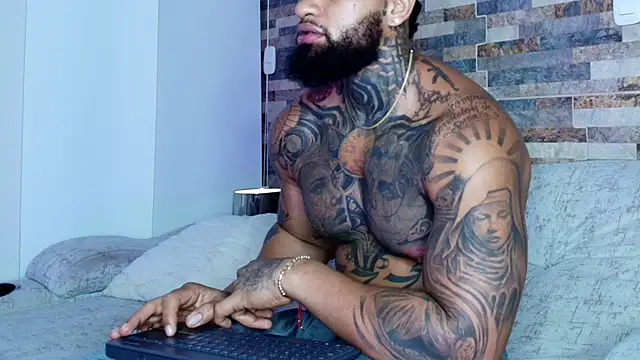 Snapshot of zaiin_diesel chatting on September 2025 01:23:02 AM zaiin diesel online show from September 2025 01:23:02 AM