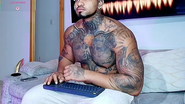 Snapshot of zaiin_diesel chatting on July 2026 08:14:02 AM zaiin diesel online show from July 2026 08:14:02 AM