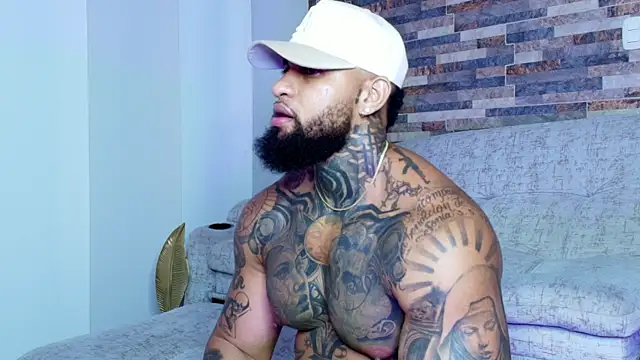 Snapshot of zaiin_diesel chatting on October 2025 01:07:02 AM zaiin diesel online show from October 2025 01:07:02 AM