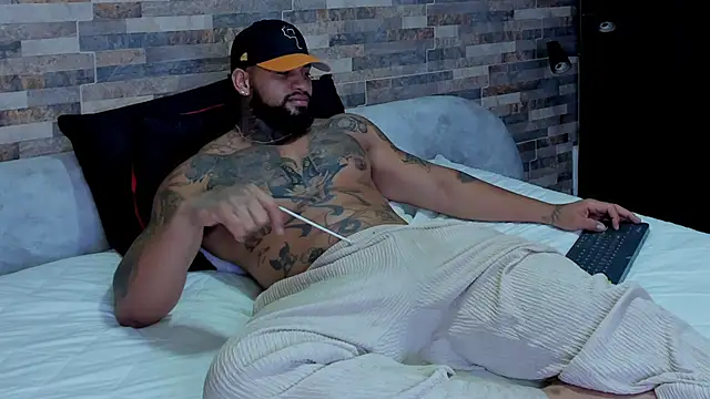 Snapshot of zaiin_diesel chatting on February 2025 01:38:01 AM zaiin diesel online show from February 2025 01:38:01 AM