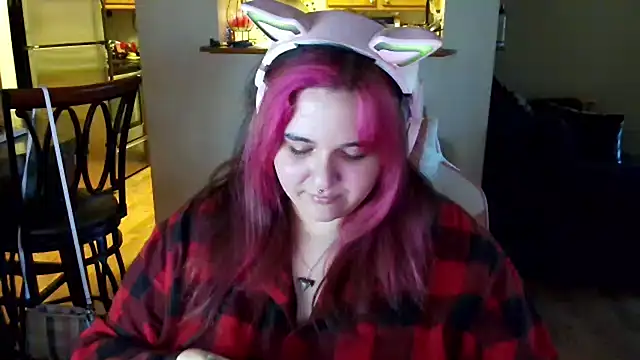 Snapshot of Zelthebrat47 chatting on January 2025 10:34:02 PM Zelthebrat47 online show from January 2025 10:34:02 PM