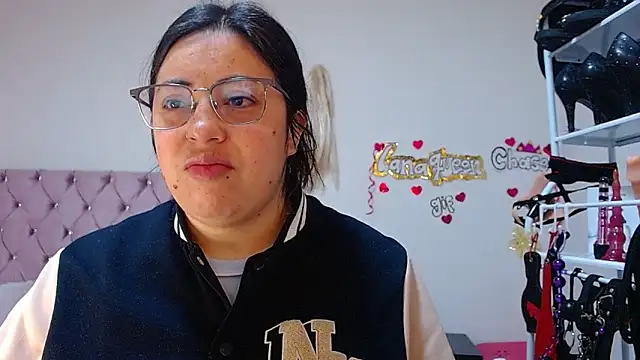 lanaqueen699 online show from October 2025 12:59:02 PM