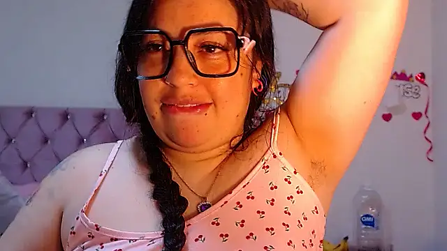 lanaqueen699 online show from April 2026 08:42:02 PM