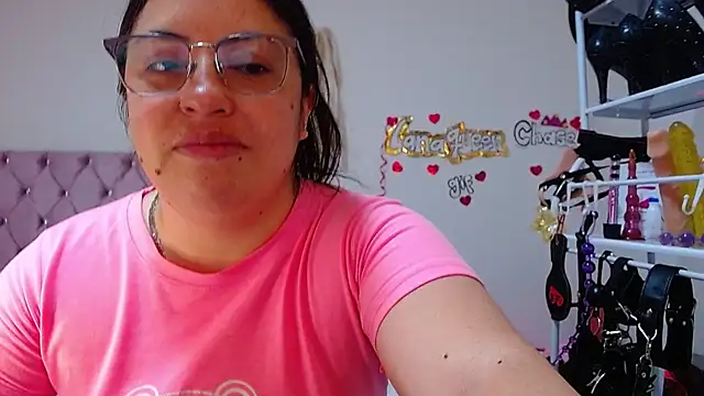 lanaqueen699 online show from October 2025 12:15:01 PM