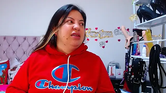 lanaqueen699 online show from December 2025 12:33:02 PM