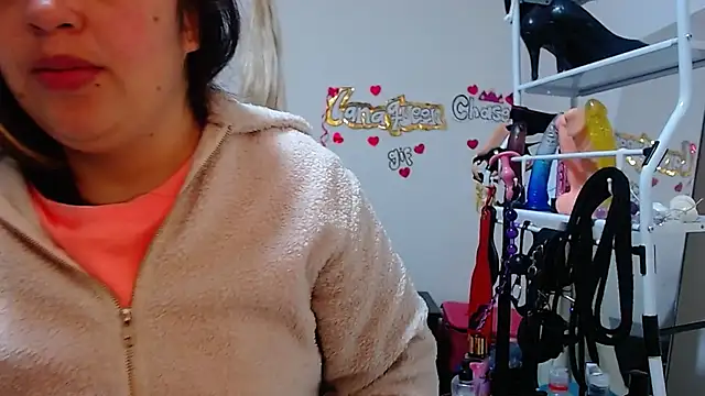 lanaqueen699 online show from October 2025 12:24:01 PM