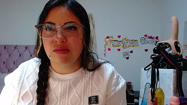 lanaqueen699 online show from September 2025 12:44:02 PM