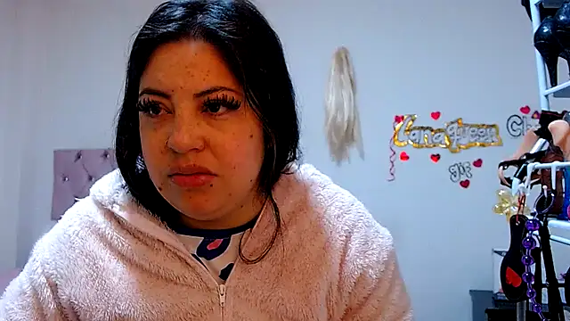 lanaqueen699 online show from November 2025 12:22:01 PM