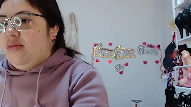 lanaqueen699 online show from November 2025 12:19:02 PM