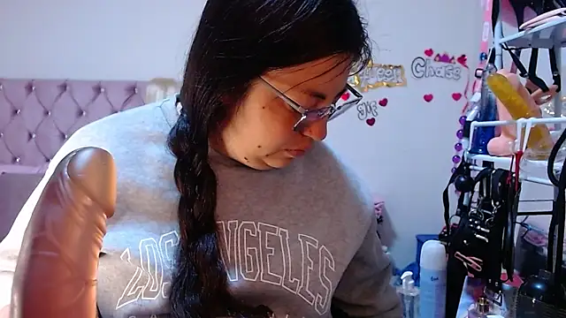 lanaqueen699 online show from February 2026 12:27:01 PM