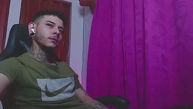 Ceder-Calistenes online show from November 2025 05:39:01 AM