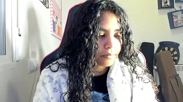 Snapshot of Ama_music chatting on February 2026 12:59:01 PM Ama music online show from February 2026 12:59:01 PM