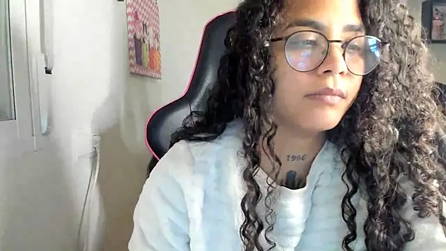 Snapshot of Ama_music chatting on January 2026 10:40:01 AM Ama music online show from January 2026 10:40:01 AM