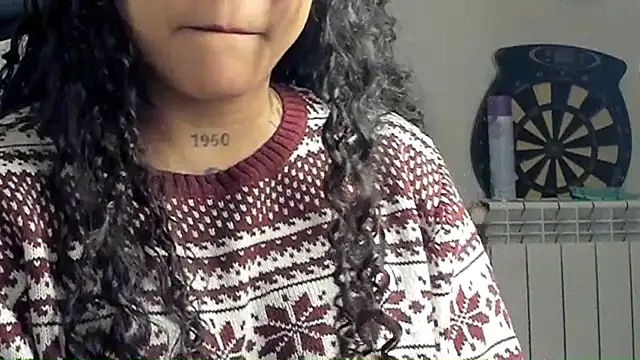 Snapshot of Ama_music chatting on December 2025 09:00:01 AM Ama music online show from December 2025 09:00:01 AM