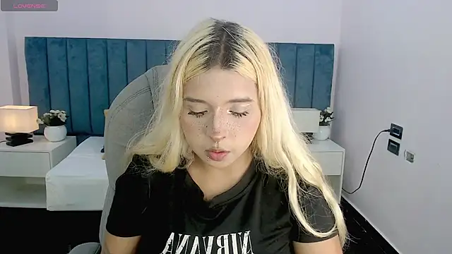 april bunnyy online show from February 2026 08:11:02 PM