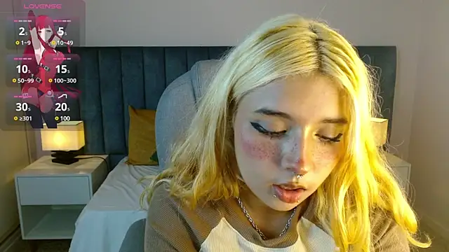 april bunnyy online show from March 2025 10:49:02 PM