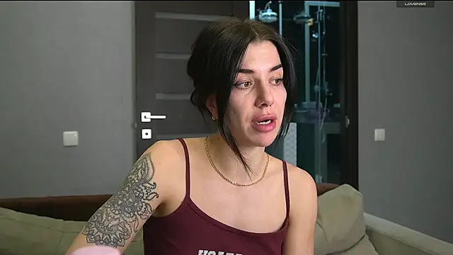 Alice melice online show from February 2025 09:49:01 PM