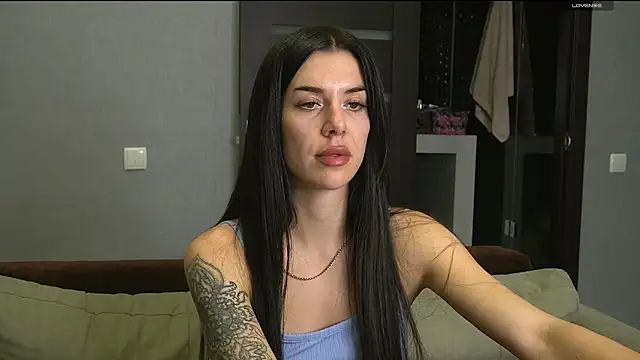 Alice melice online show from January 2025 08:10:01 PM