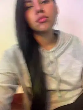 Larabrooks online show from February 2026 06:29:01 PM