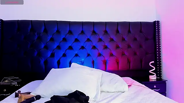 Melany Luv online show from January 2026 10:49:01 PM