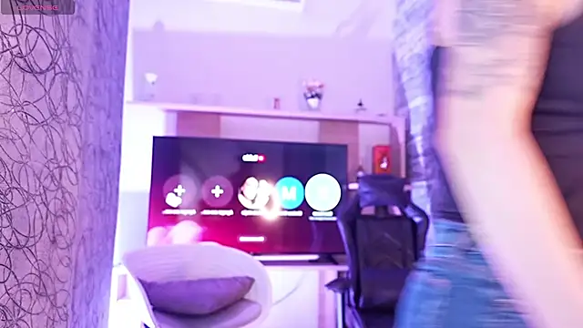 Melany Luv online show from March 2026 08:51:02 PM