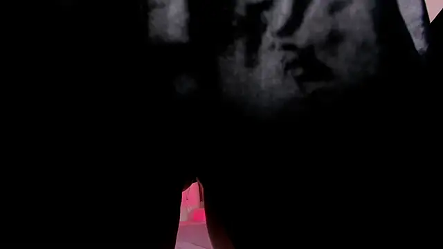 Snapshot of Melany_Luv chatting on September 2025 10:58:02 PM Melany Luv online show from September 2025 10:58:02 PM