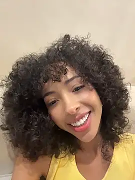 Snapshot of OSHUN_ chatting on April 2026 11:42:02 PM OSHUN online show from April 2026 11:42:02 PM