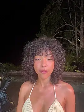 Snapshot of OSHUN_ chatting on January 2026 06:50:02 AM OSHUN online show from January 2026 06:50:02 AM