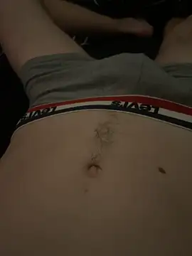 Snapshot of Nicky-98 chatting on January 2025 10:30:02 PM Nicky-98 online show from January 2025 10:30:02 PM