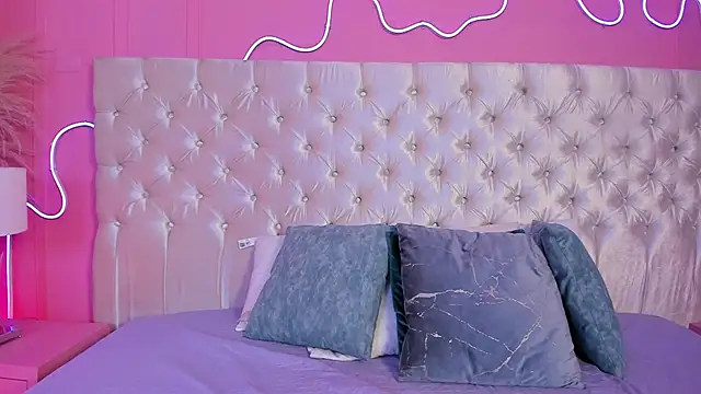 Mai higurashi online show from September 2025 08:12:01 PM