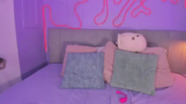 Mai higurashi online show from November 2025 07:25:02 PM