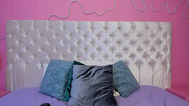 Mai higurashi online show from September 2025 07:31:02 PM