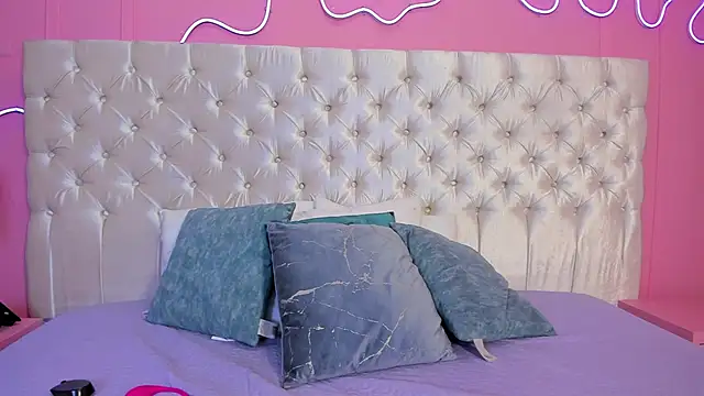 Mai higurashi online show from September 2025 07:47:01 PM