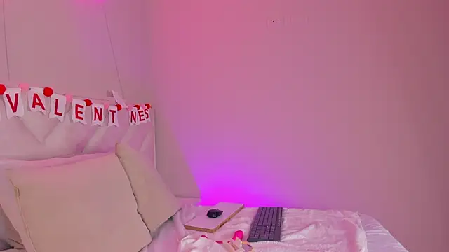  angela x online show from February 2025 05:55:01 PM