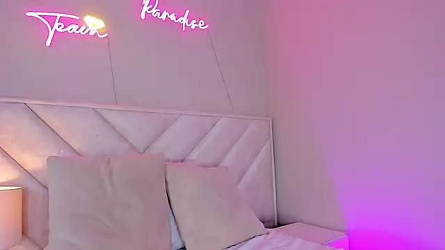  angela x online show from February 2025 05:54:02 PM