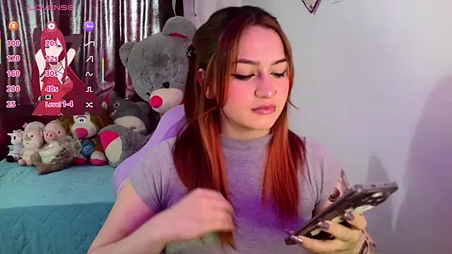 lucycherry   online show from December 2025 05:56:02 PM