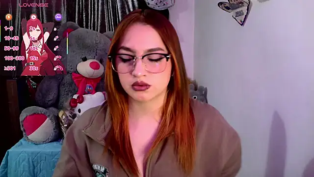 lucycherry   online show from October 2025 08:32:02 PM