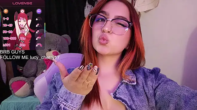 lucycherry   online show from December 2025 10:09:01 PM