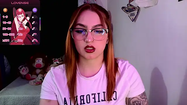 lucycherry   online show from October 2025 02:21:01 AM