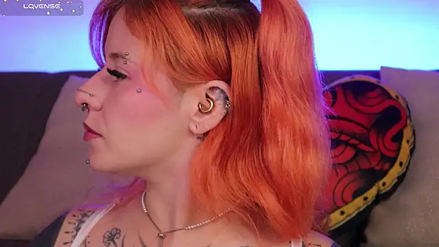 Daarlene online show from November 2025 10:53:01 AM