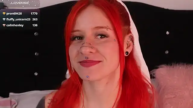 Snapshot of Daarlene chatting on February 2025 01:41:02 AM Daarlene online show from February 2025 01:41:02 AM