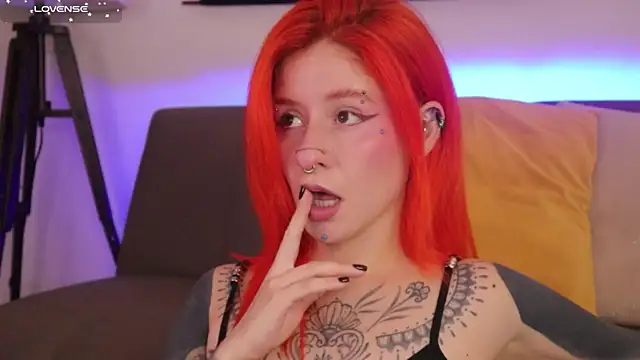 Daarlene online show from January 2026 06:37:01 PM