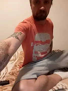 Snapshot of Diabel86 chatting on November 2025 03:51:04 AM Diabel86 online show from November 2025 03:51:04 AM