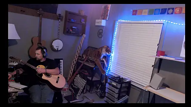 itsjameswebbscope online show from May 2026 06:38:02 AM
