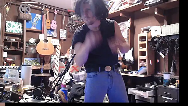 Snapshot of itsjameswebbscope chatting on December 2025 12:05:01 AM itsjameswebbscope online show from December 2025 12:05:01 AM