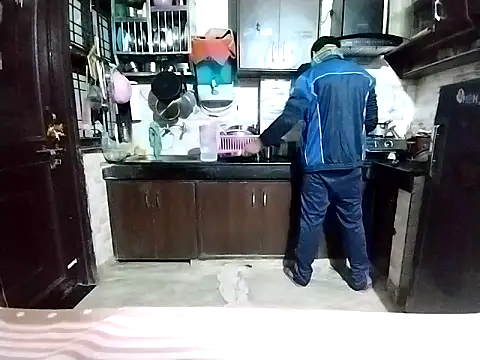 bigvorn6 online show from November 2025 02:27:01 AM